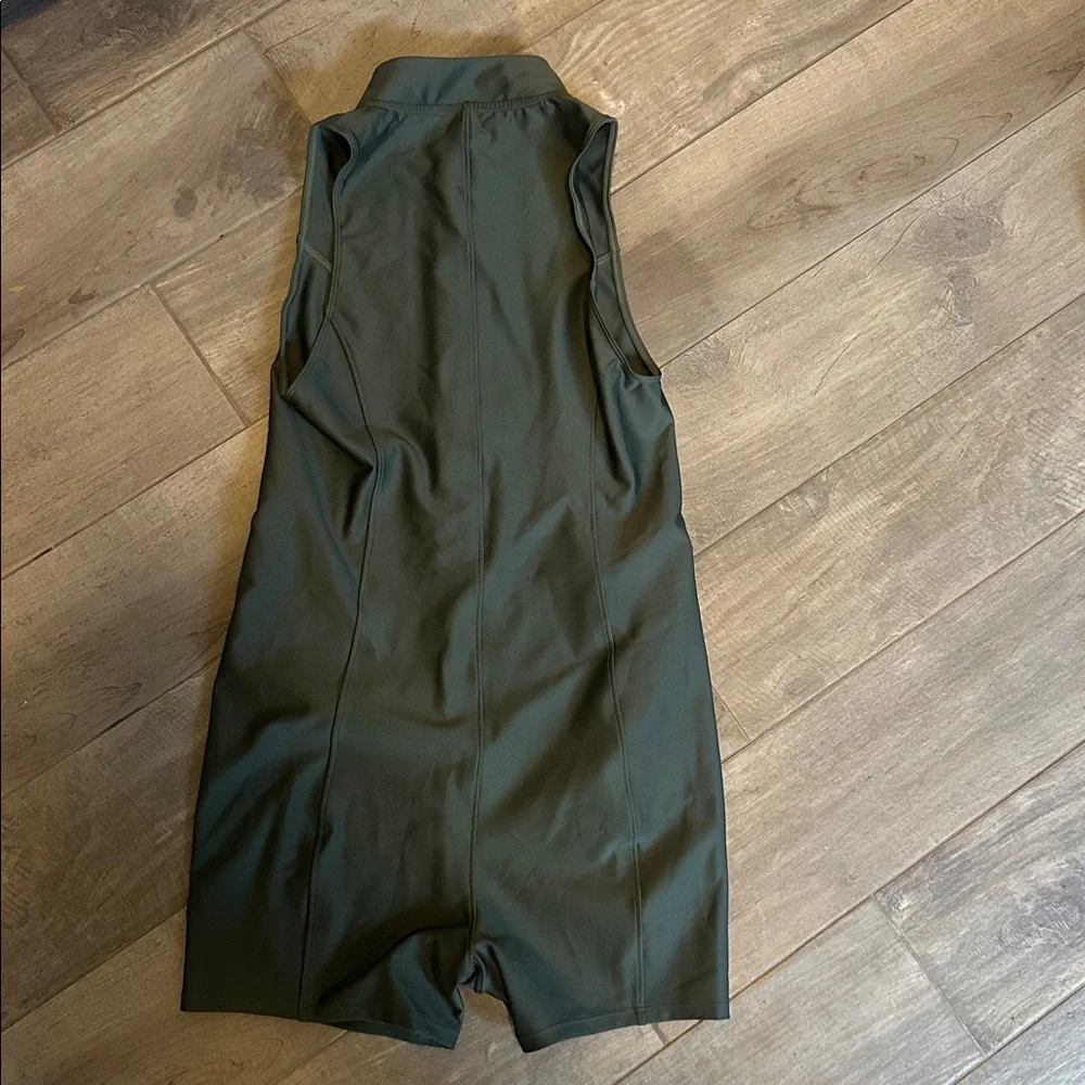 Alo High Tide Romper Dark Green Size L - Picture 7 of 7